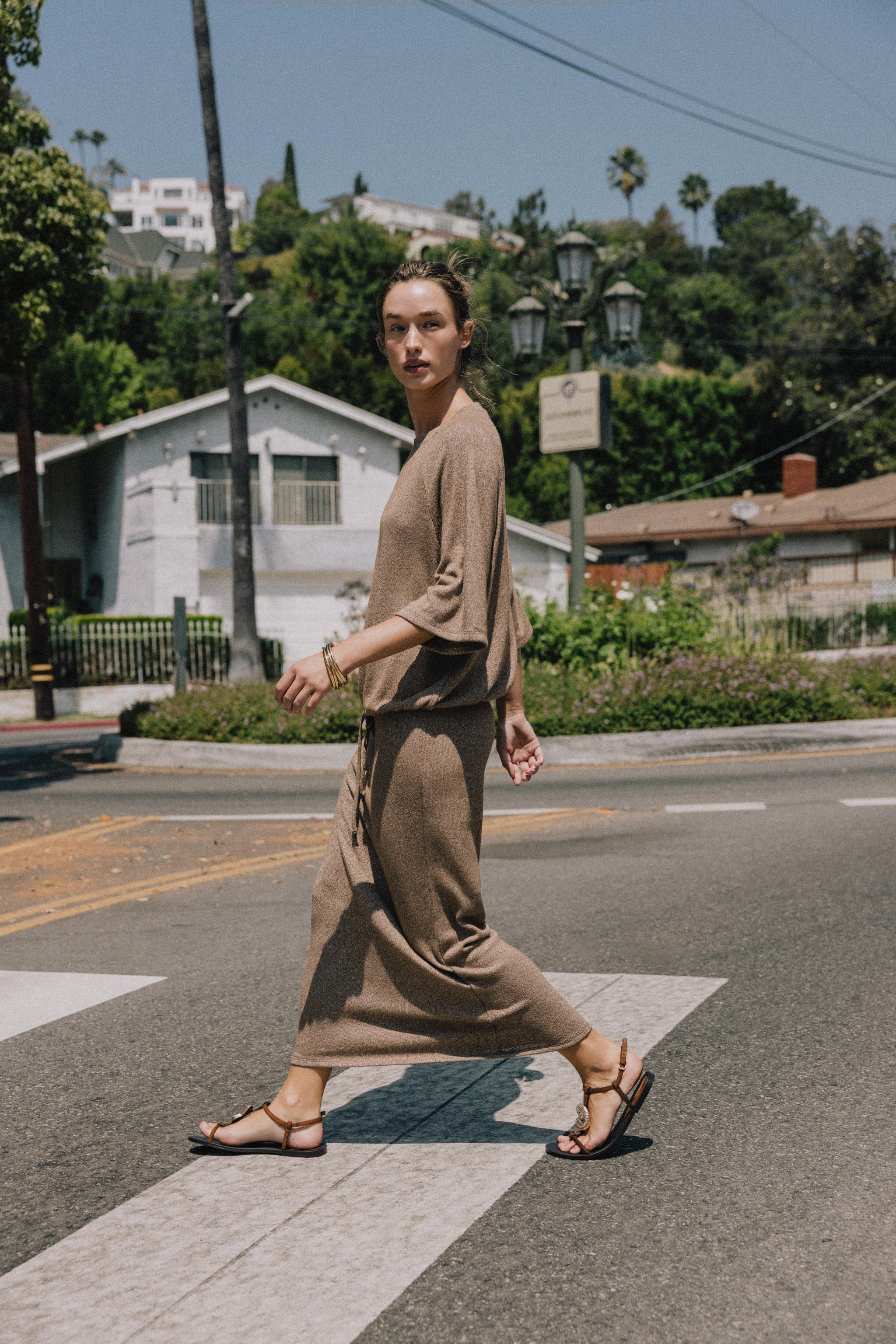 T-SHIRT EN MAILLE COUPÉE